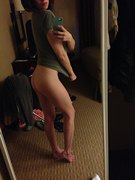 Alison Brie nude 8