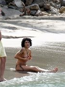 Amy Winehouse nude 102