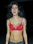 Amy Winehouse nude 11