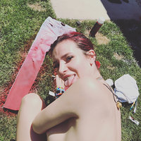 Bella Thorne naked pics
