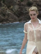 Emma Stone nude 4
