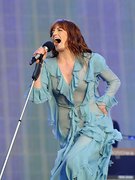 Florence Welch nude 4