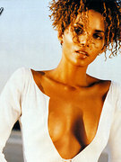 Halle Berry nude 21