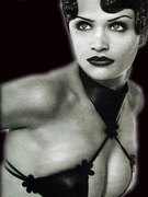 Helena Christensen nude 14