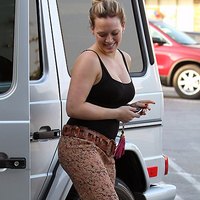 Hilary Duff – sexy and pregnant!