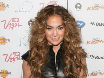 Stunning stylish Jennifer Lopez pics!