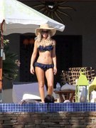 Kate Beckinsale nude 10