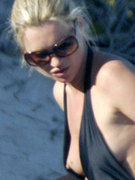 Kate Moss nude 609