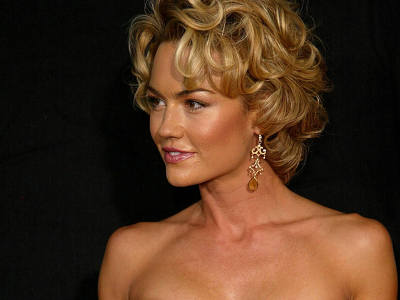 Kelly Carlson private and sexy pictures