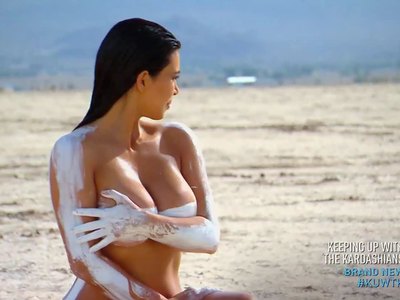 Kim Kardashian naked pics