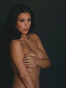 Kim Kardashian nude 0