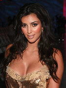 Kim Kardashian nude 405