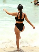 Kourtney Kardashian nude 49