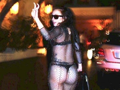 Lady Gaga shocking night dress!