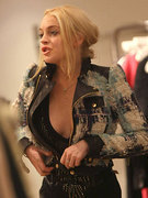Lindsay Lohan nude 358