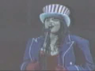 Lucy Lawless Singing National Anthem