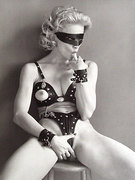 Madonna nude 7