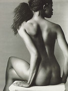 Naomi Campbell nude 18