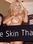 Pamela Anderson nude 349