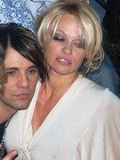 Pamela Anderson nude 379