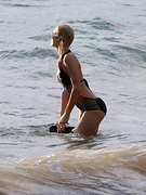 Paris Hilton nude 422