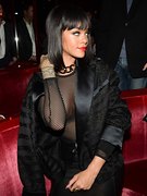Rihanna nude 10