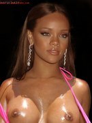 Rihanna nude 77