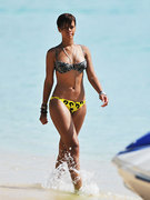 Rihanna nude 35