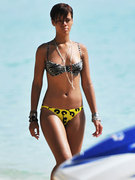 Rihanna nude 41