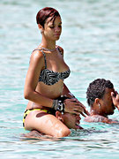 Rihanna nude 51