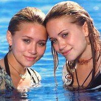 Sexy pics with Olsen Twins