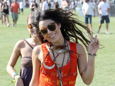 Vanessa Hudgens fantastic hippie girl