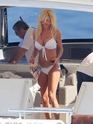 Victoria Silvstedt nude 10