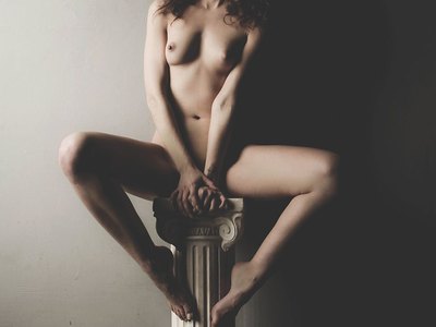 Zoe West naked pics