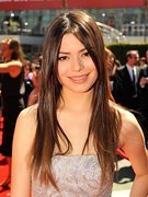 Miranda Cosgrove nude 17